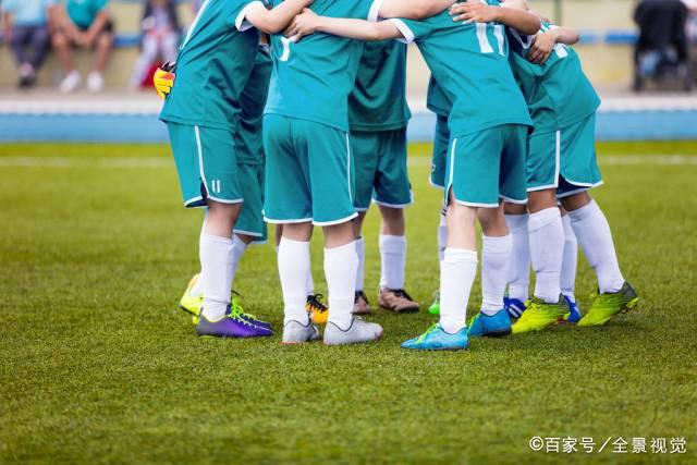 亚马尔上赛季踢50场仅伤缺1场 本赛季已2次受伤