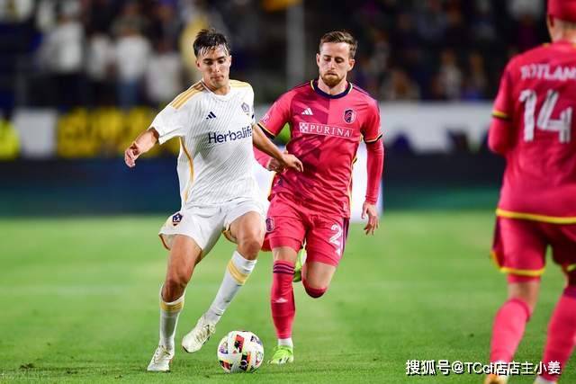 国足提前备战2030年世界杯 伊万两宗罪跑不了